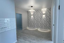 Мини 2-к квартира в ЖК Россинский парк