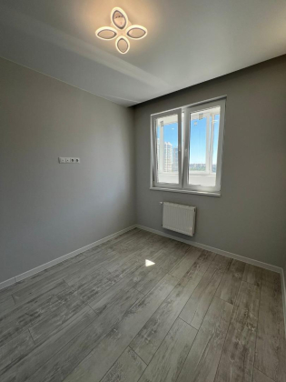 Мини 2-к квартира в ЖК Россинский парк