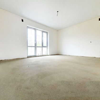 Дом 100кв.м 3сот. ИЖС