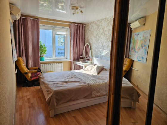 3 кв.кв 78 кв.м р-н ККБ № 1