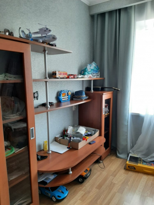 4-к. квартира, 82 м², 3/10 эт. Восточ...