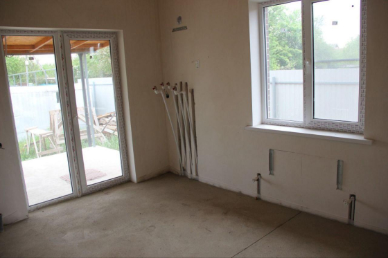 Дом  75 кв.м 4 сотки. Ростовское шоссе