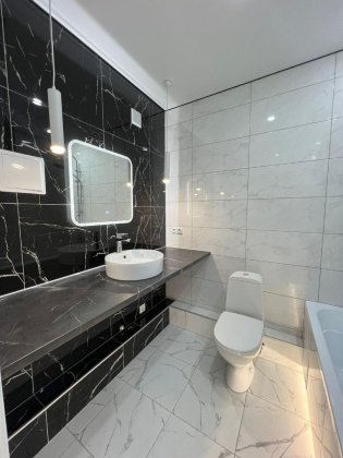 Мини 2-к квартира в ЖК Россинский парк