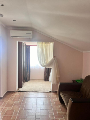 Бизнес-Гостиница в г. Анапа, на перв...