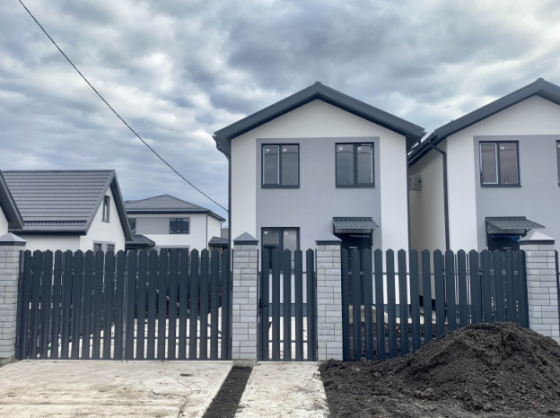 Двухэтажный дом 90кв.м на 3сот.