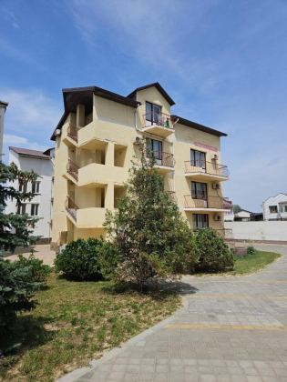 Бизнес-Гостиница в г. Анапа, на перв...