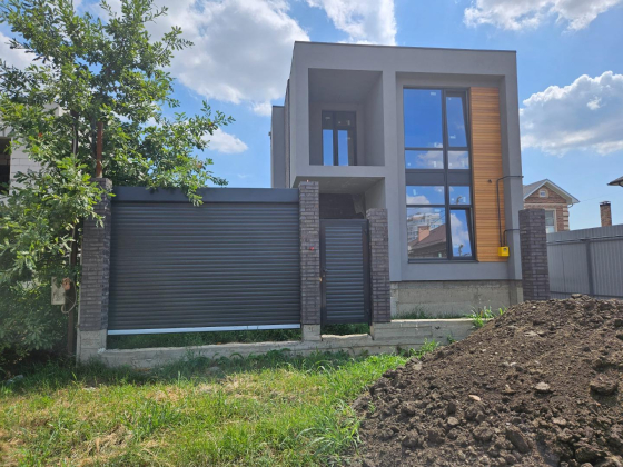 Коттедж в стиле Хай Тэк 