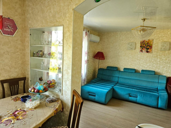 3 кв.кв 78 кв.м р-н ККБ № 1