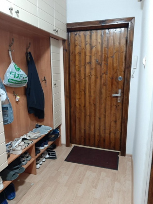 4-к. квартира, 82 м², 3/10 эт. Восточ...