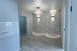 Мини 2-к квартира в ЖК Россинский парк